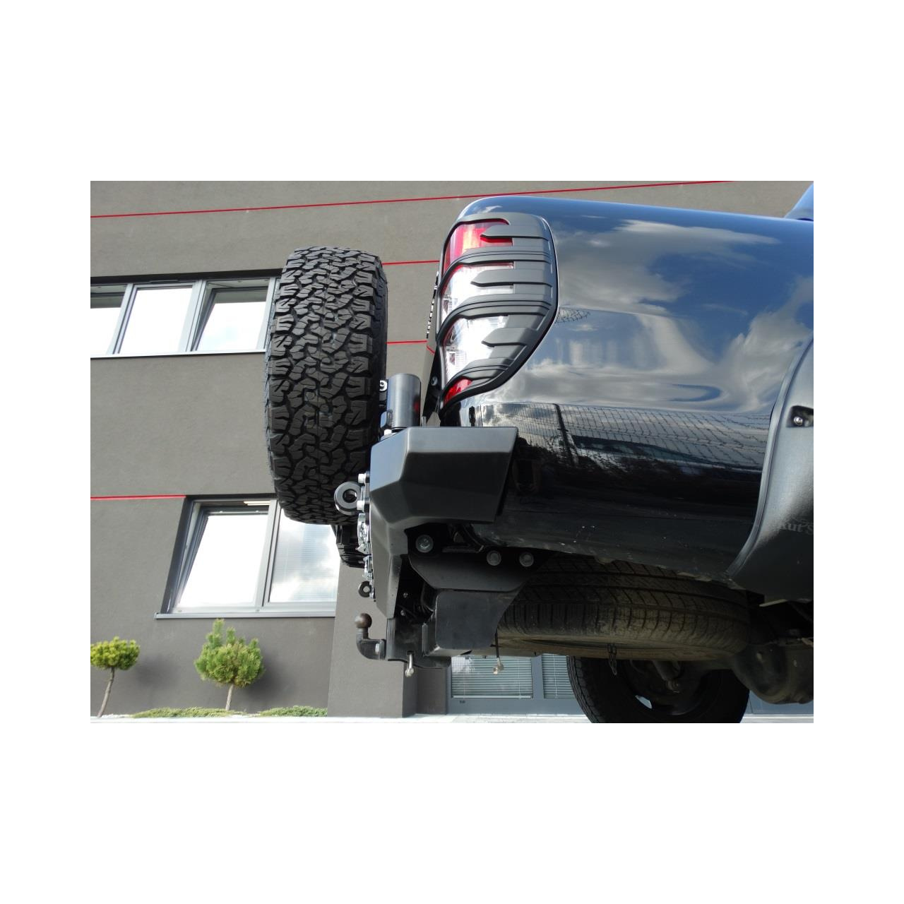 ZDERZAK TYŁ FORD RANGER T7 2015-2018